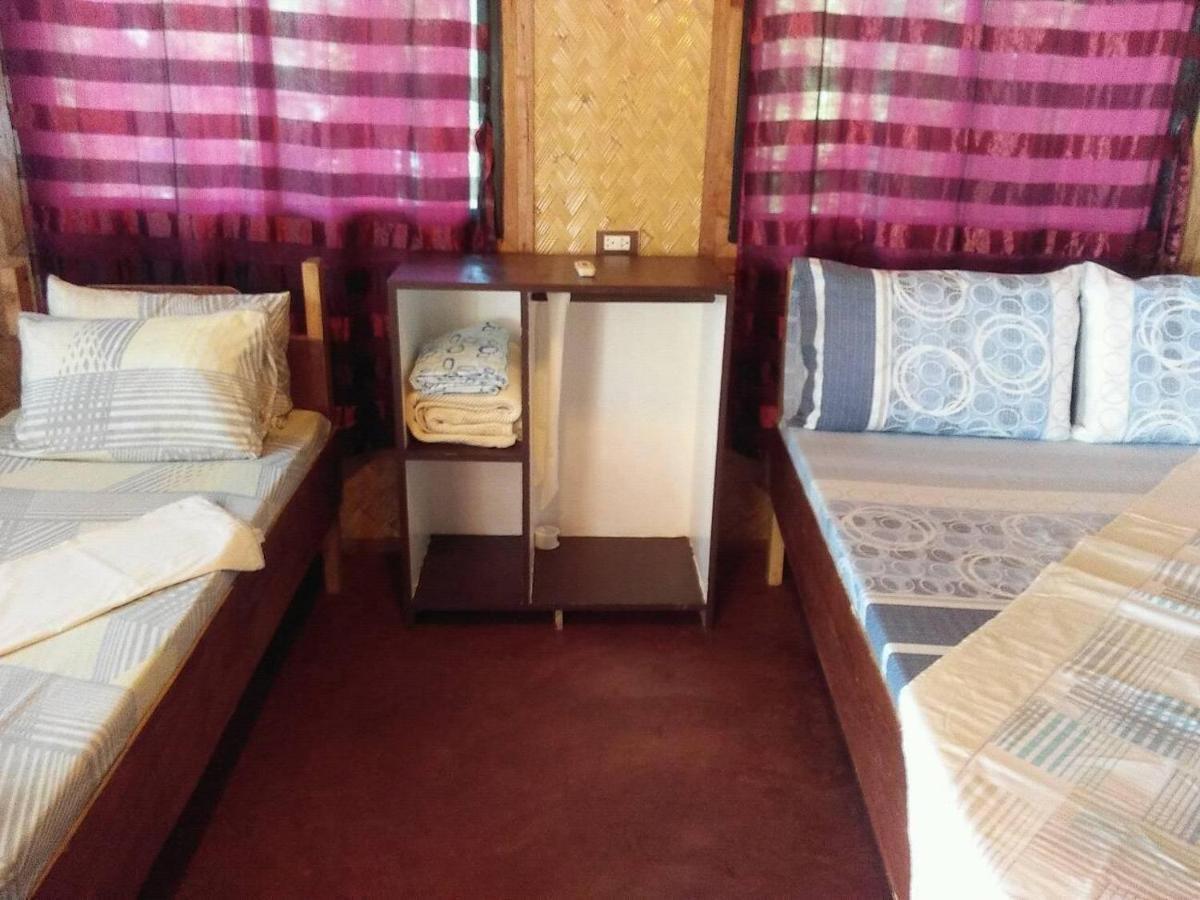 Purple Homestay Hillside Coron Esterno foto